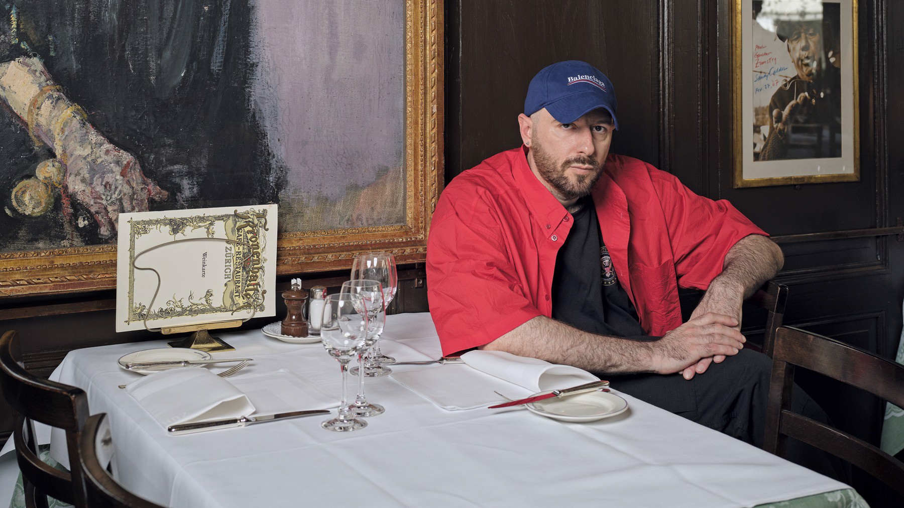 Những câu chuyện về nhà thiết kế Demna Gvasalia Hinh anh 7: Nhung cau chuyen ve nha thiet ke Demna Gvasalia