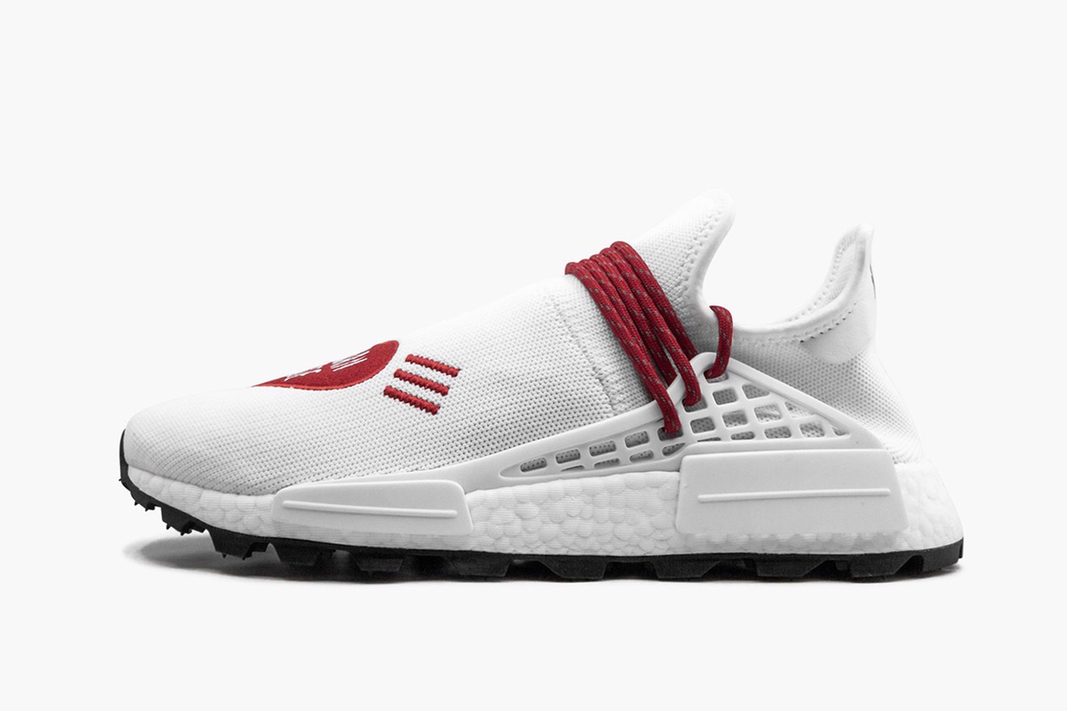 top-9-doi-pharrell-x-adidas-di-cung-nam-thang