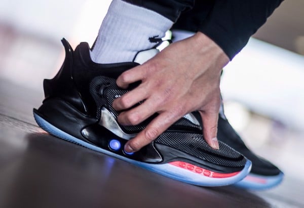 review-danh-gia-chi-tiet-hieu-suat-cua-nike-adapt-bb-2-0