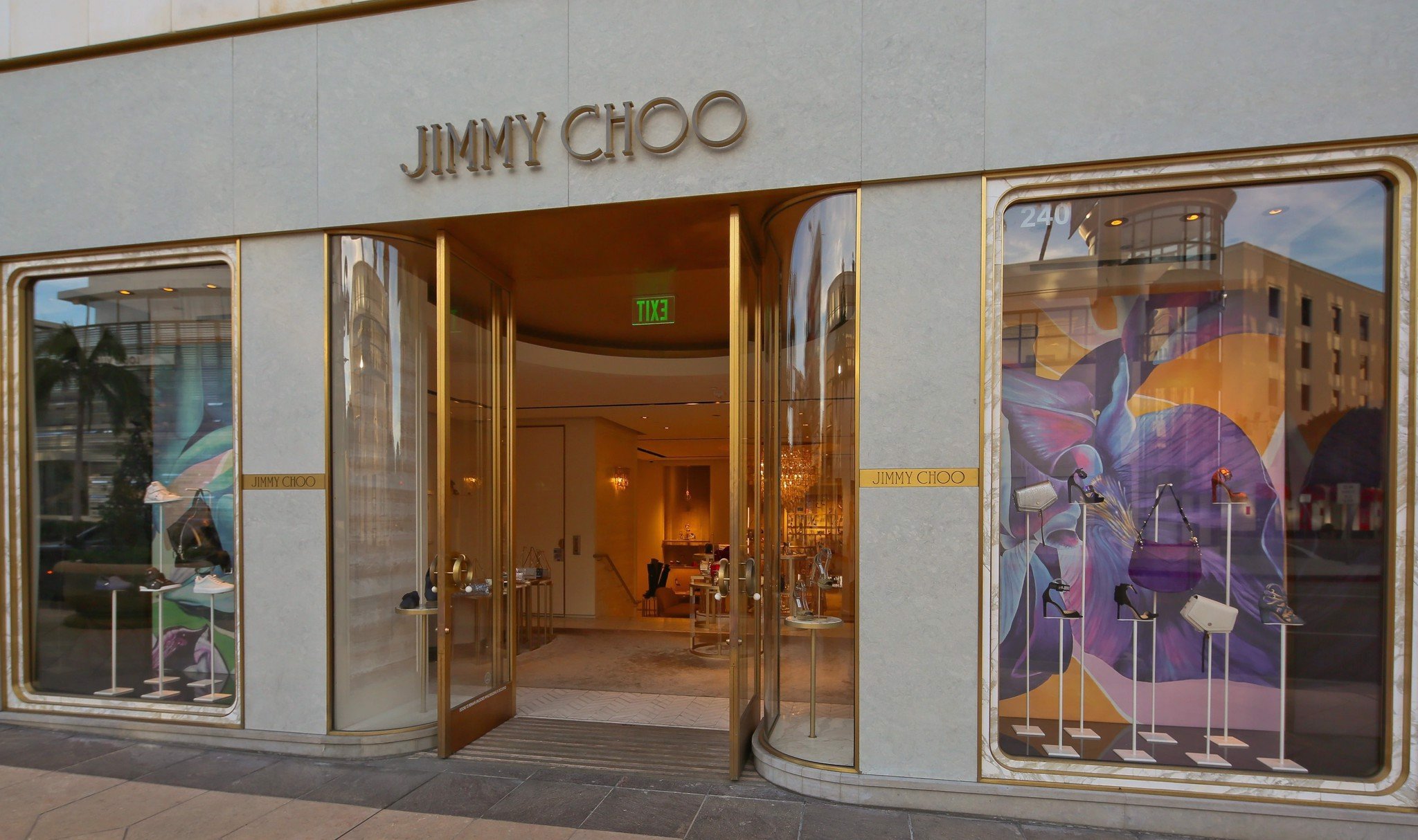 Lịch sử Jimmy Choo - Niềm tự hào của Châu Á Hinh anh 8: Lich su Jimmy Choo - Niem tu hao cua Chau A