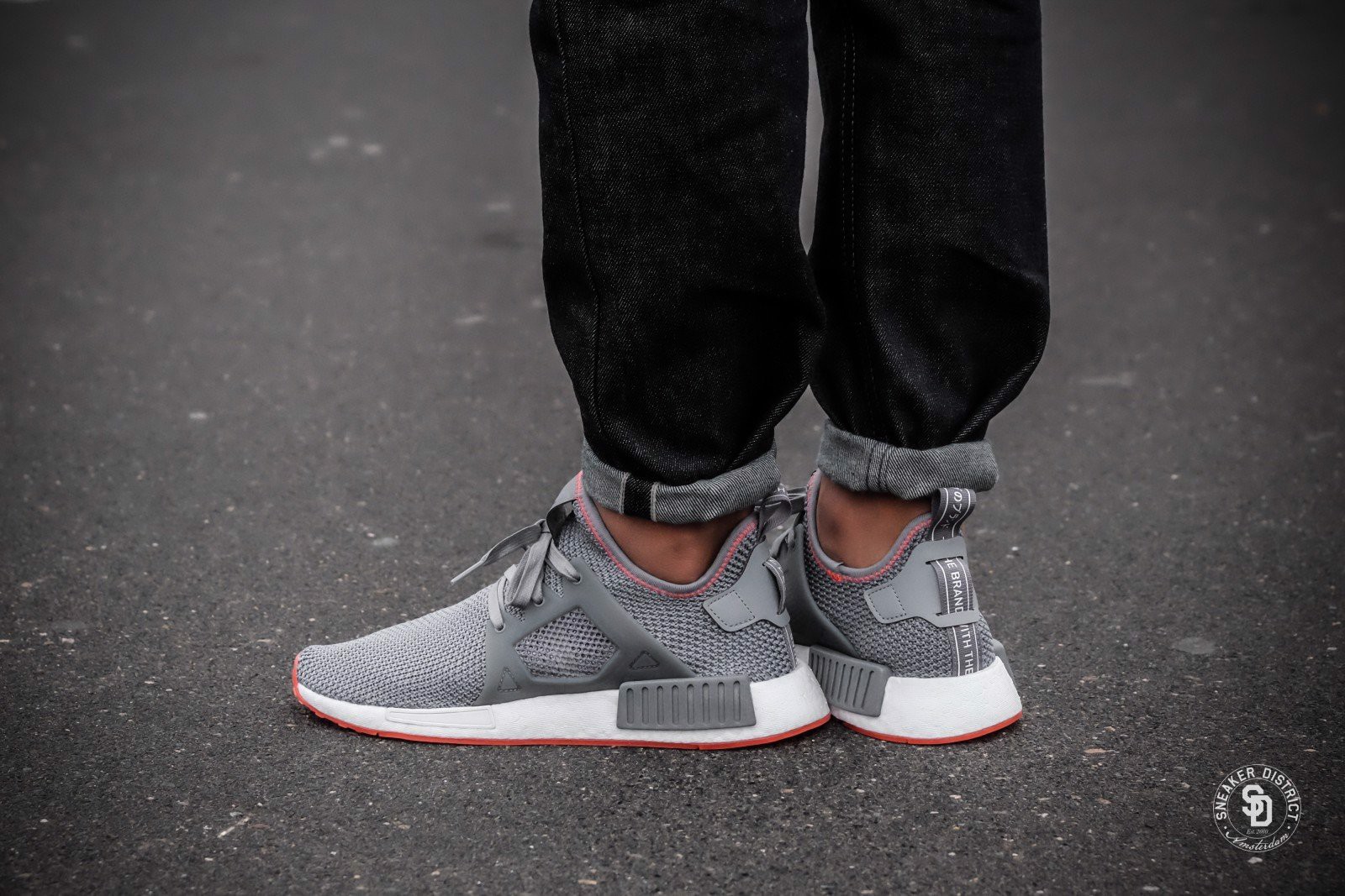 Những điều bạn cần biết trước khi mua Adidas NMD_XR1 Hinh anh 3: Nhung dieu ban can biet truoc khi mua Adidas NMD_XR1