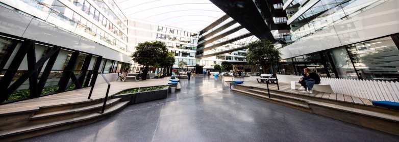 adidas thu về khoảng lợi nhuận khổng lồ 1,2 tỷ USD trong quý 3