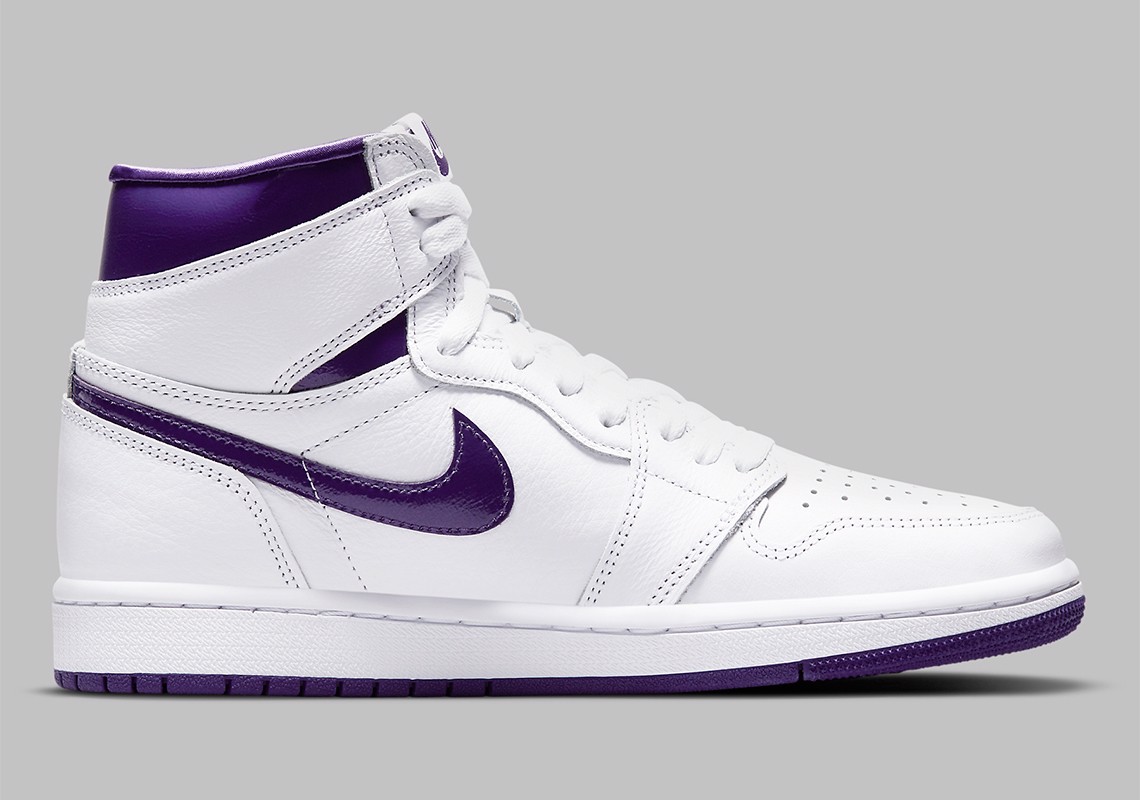 nhung-hinh-anh-chinh-thuc-cua-air-jordan-1-retro-high-og-wmns-court-purple