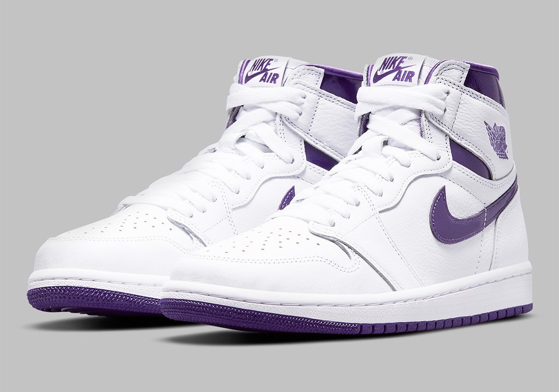 nhung-hinh-anh-chinh-thuc-cua-air-jordan-1-retro-high-og-wmns-court-purple