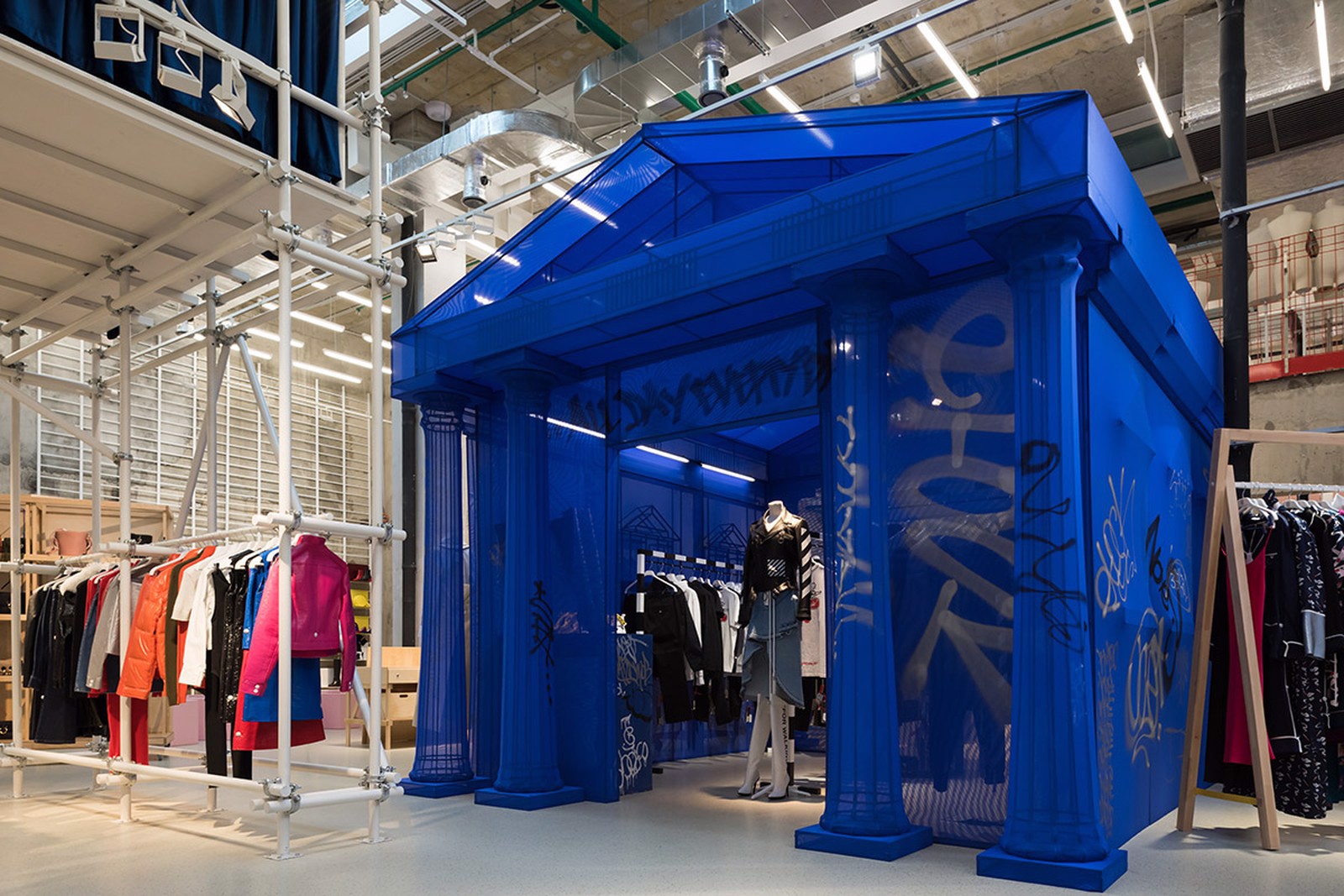 Điểm qua 17 cửa hàng và trang web sneaker tốt nhất trên thế giới Hinh anh 24: Diem qua 17 cua hang va trang web sneaker tot nhat tren the gioi