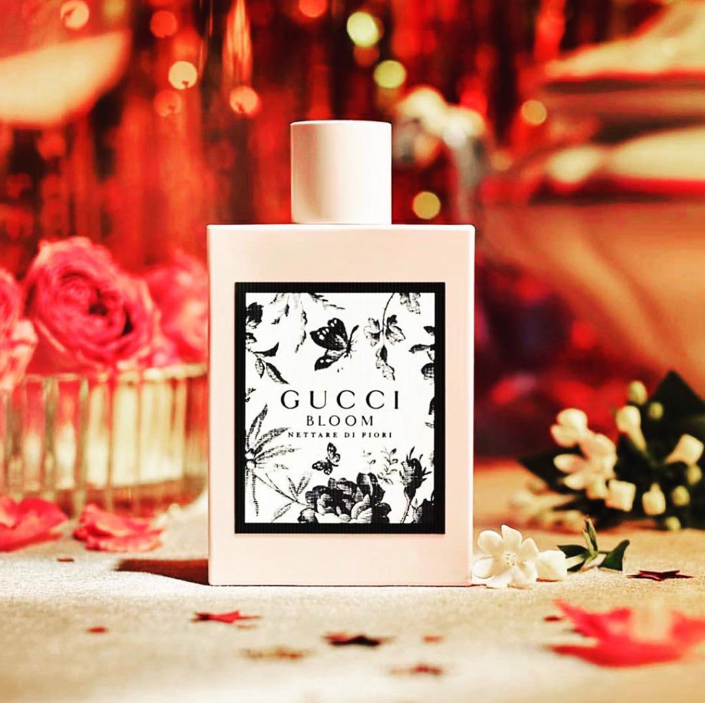 Top 5 nước hoa nữ được ưu chuộng nhất mọi thời đại (phần 2) Hinh anh 2: Top 5 nuoc hoa nu duoc uu chuong nhat moi thoi dai (phan 2)