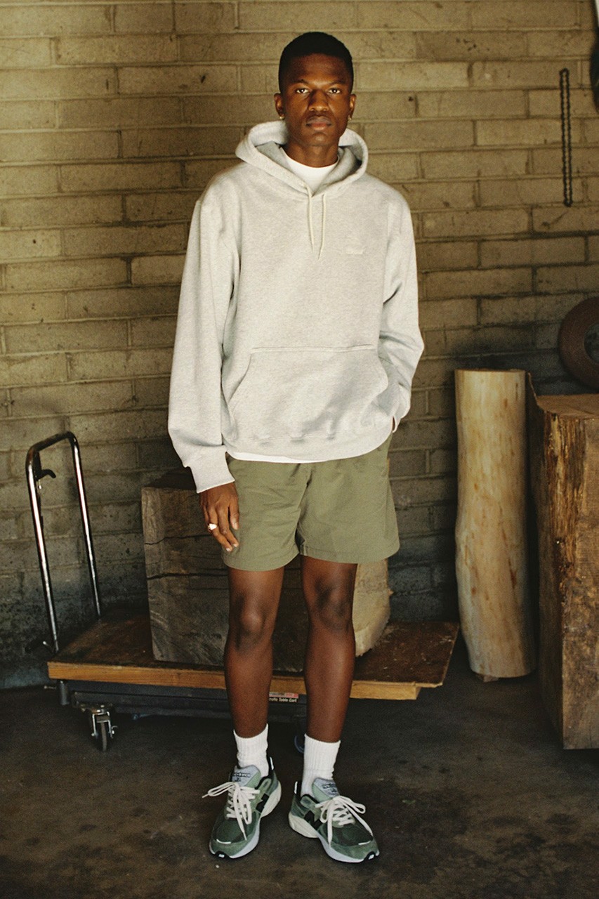 jjjjound-cong-bo-su-hop-tac-voi-new-balance-990v3-made-olive