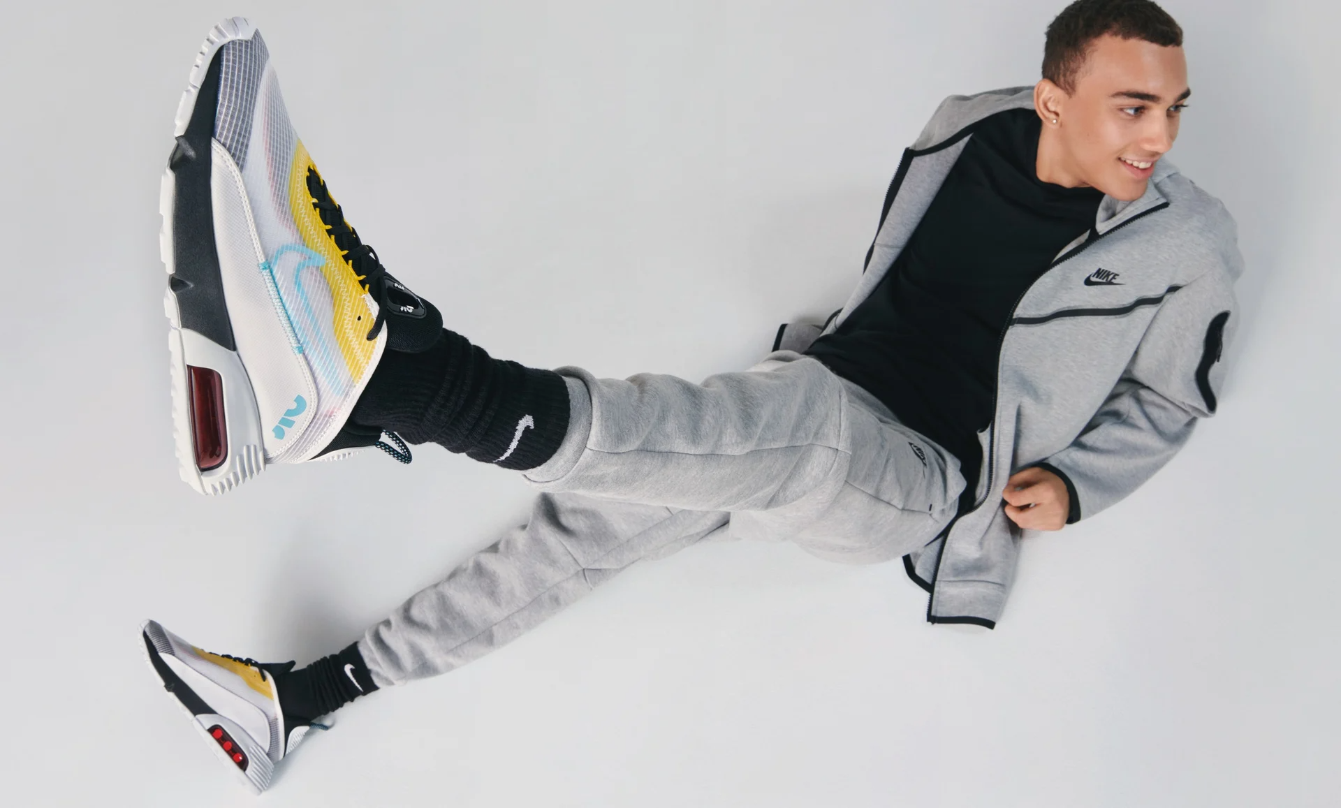 nhung-doi-nike-air-max-dang-mua-nhat-nam-2021