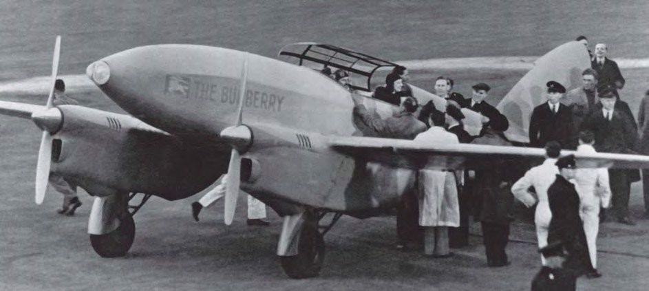 Lịch sử Burberry - Chất quý tộc đầy sang trọng đến từ Anh quốc Hinh anh 5: Lich su Burberry - Chat quy toc day sang trong den tu Anh quoc