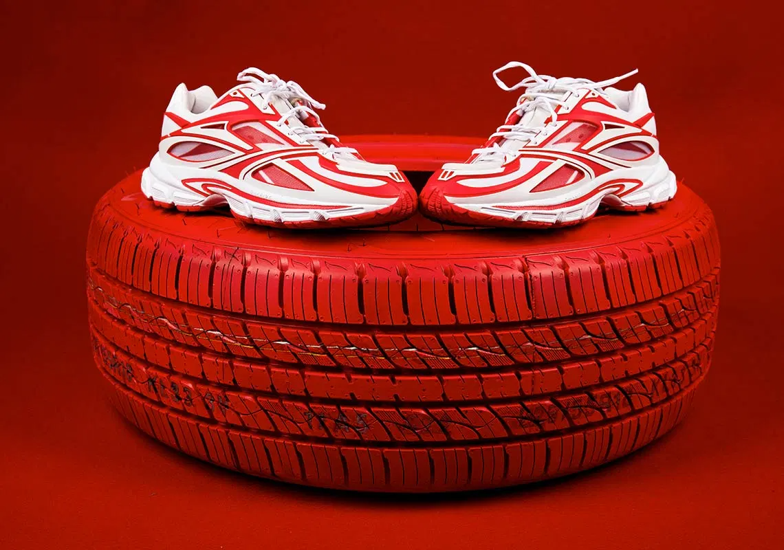 10 đôi giày đình đám bạn nên sở hữu nhất năm 2022 (Phần 1) Hinh anh 3: 10 doi giay dinh dam ban nen so huu nhat nam 2022 (Phan 1)