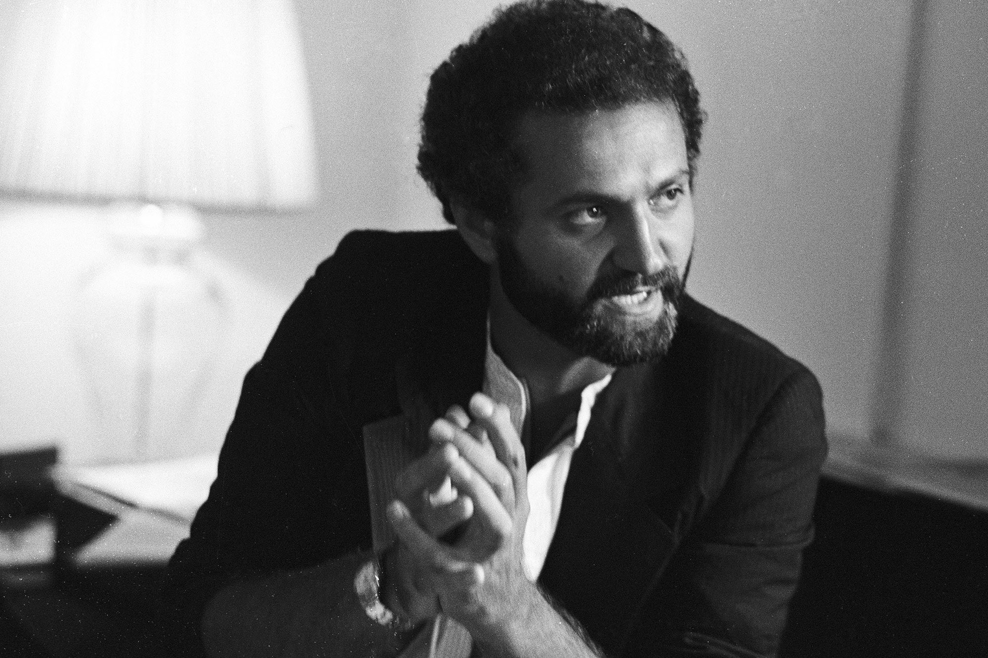 Gianni Versace là ai? Khi thời trang, nghệ thuật, cuộc sống hòa làm một tạo nên một vĩ nhân Hinh anh 2: Gianni Versace la ai? Khi thoi trang, nghe thuat, cuoc song hoa lam mot tao nen mot vi nhan