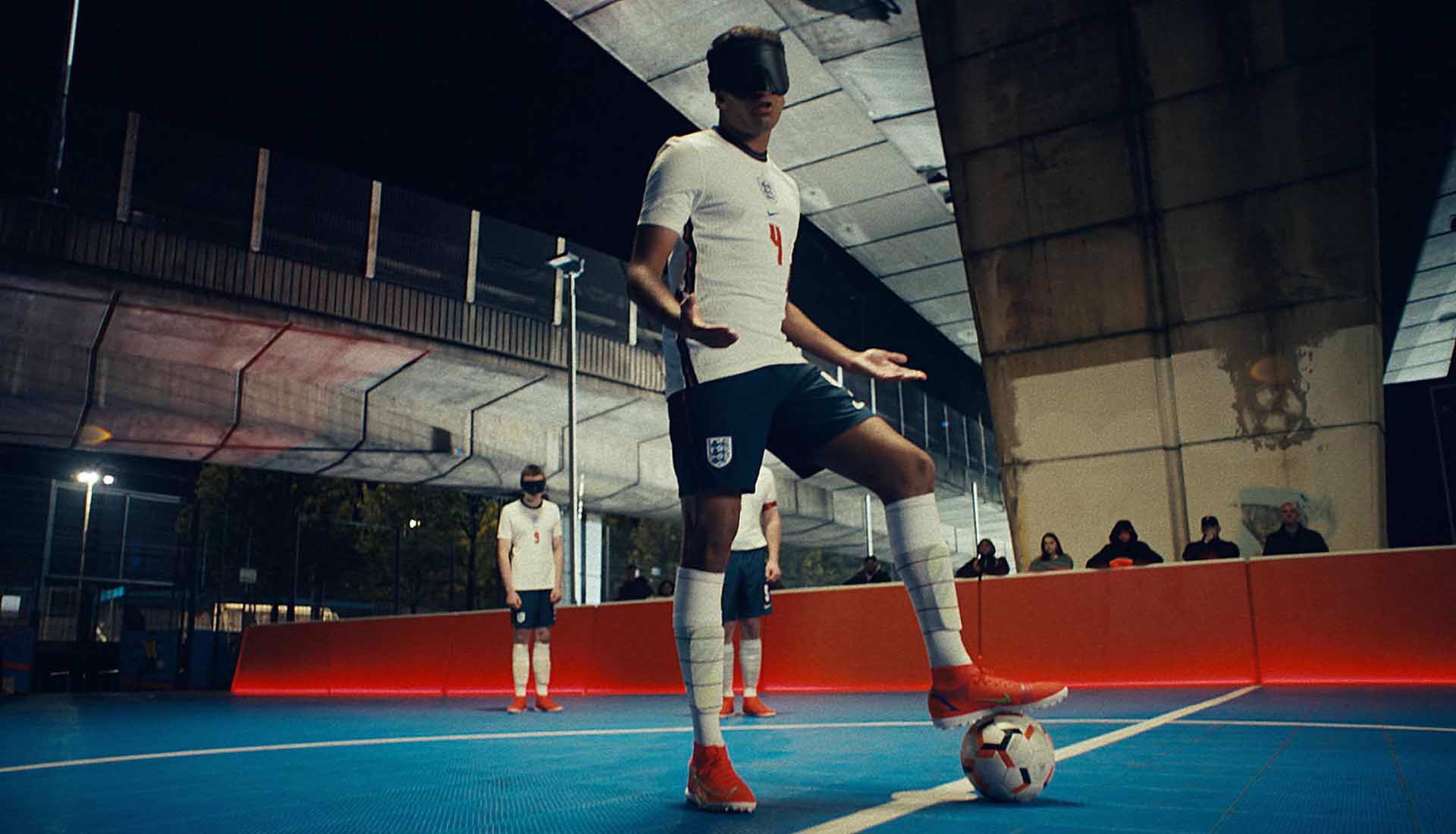 ba-cach-ma-nike-tao-mot-con-duong-moi-cho-bong-da