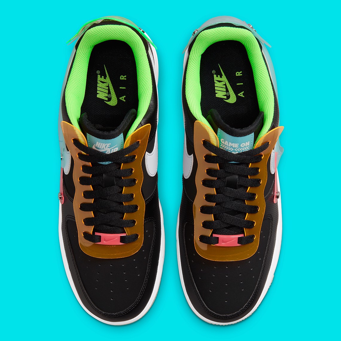 he-lo-phien-ban-nike-air-force-1-su-dung-chat-lieu-nhua-vinyl-hoan-toan-moi