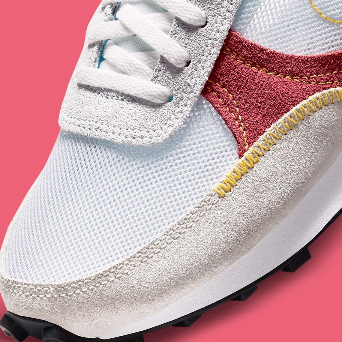 chao-don-nike-daybreak-type-trong-phoi-mau-laser-blue-and-crimson