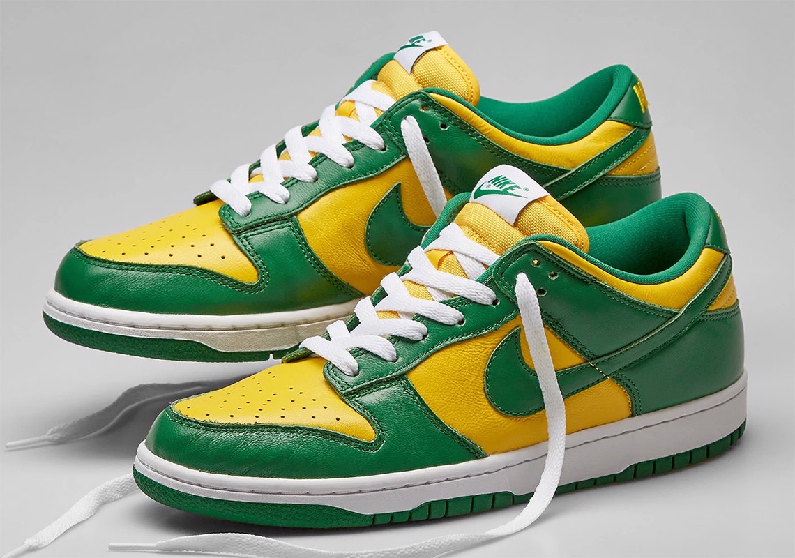 ghe-tham-dat-nuoc-brazil-cung-supreme-x-nike-sb-dunk-high