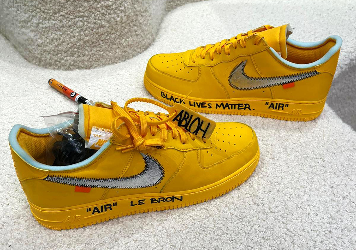 https://authentic-shoes.com/blogs/news/su-tro-lai-cua-virgil-abloh-voi-ban-phat-hanh-off-white-x-nike-air-force-1-