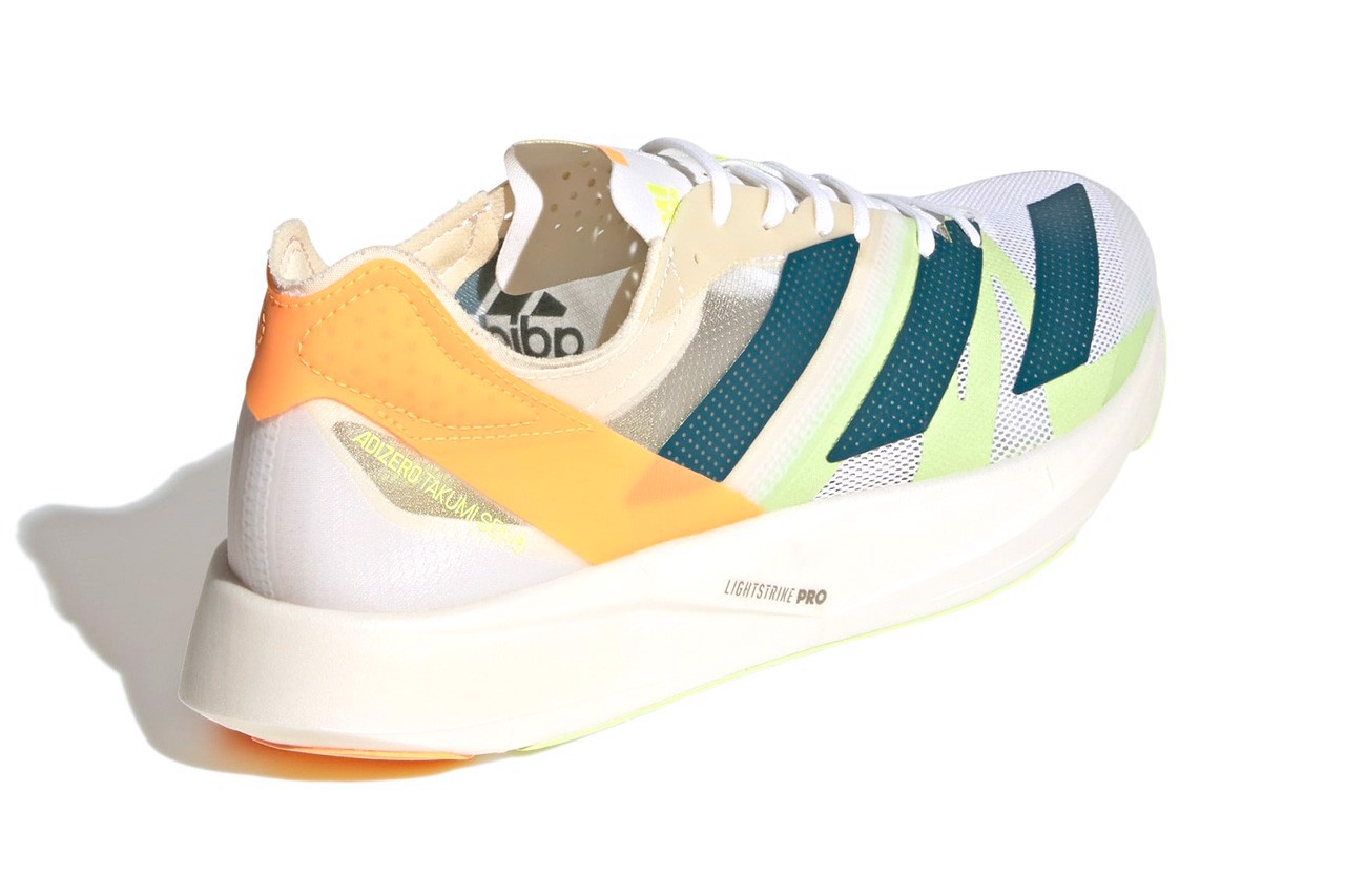 adidas-running-cho-ra-mat-phien-ban-takumi-sen-8-moi-san-sang-cho-mua-he