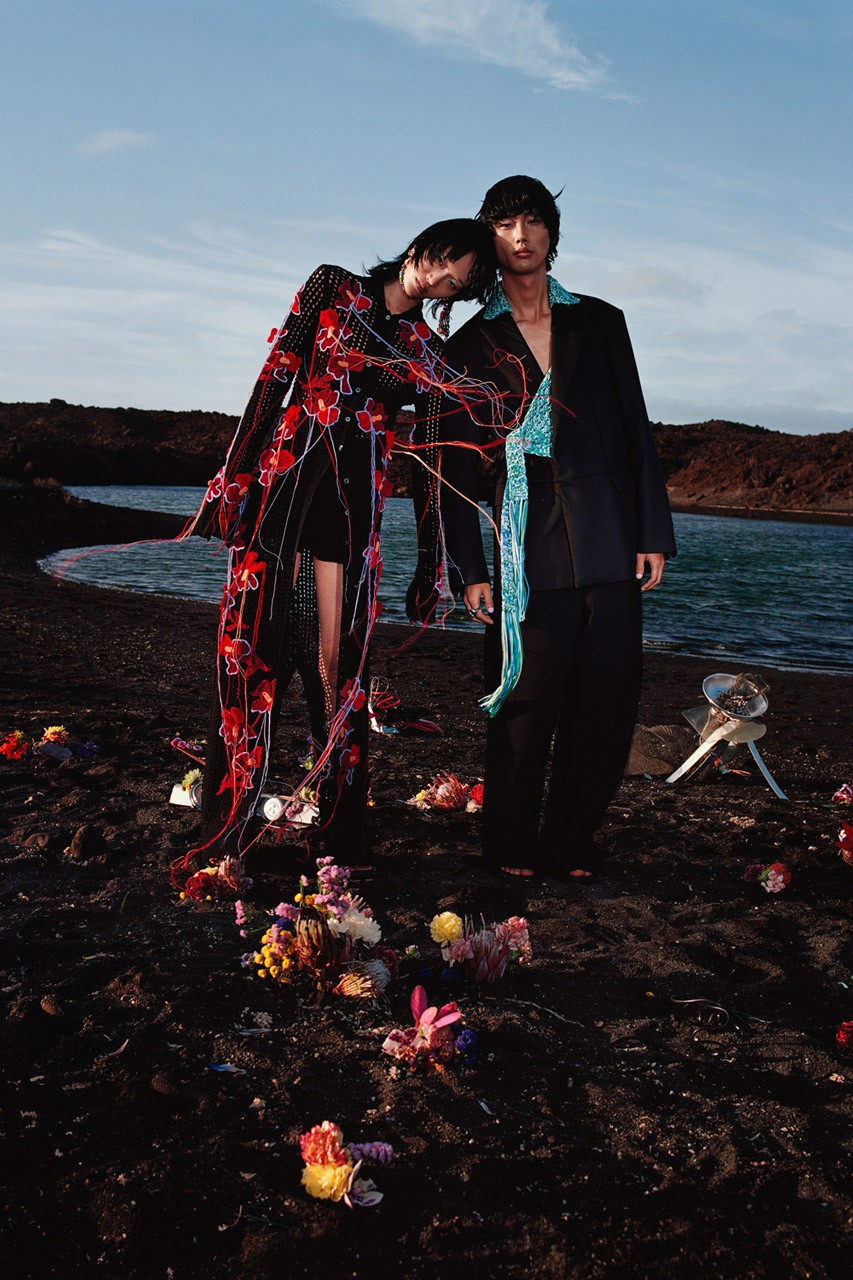 ambush-ss22-campaign-nhung-ngon-nui-lua-voi-suc-hut-manh-liet