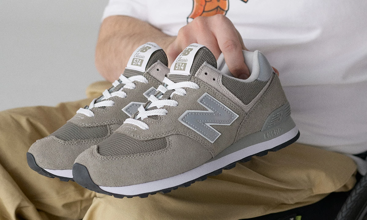 new-balance-ky-niem-ngay-grey-day-nam-2021-voi-2-mau-57-40-va-574