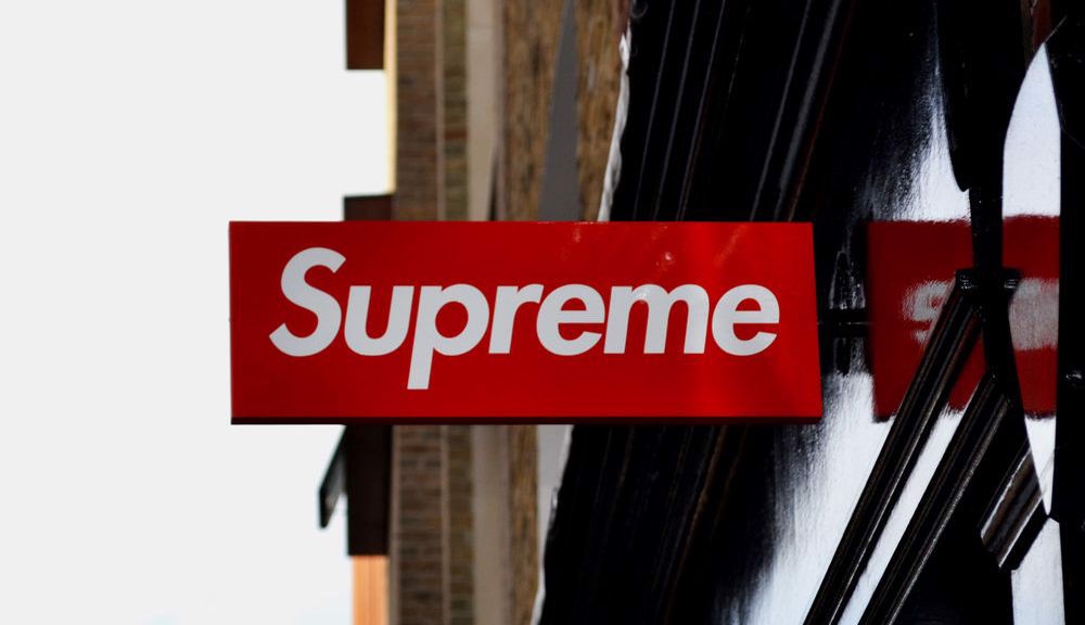 Những kẻ chủ mưu đằng sau vụ lừa đảo ‘hợp pháp giả mạo’ thương hiệu Supreme sắp phải vào tù Hinh anh 2: Nhung ke chu muu dang sau vu lua dao ‘hop phap gia mao’ thuong hieu Supreme sap phai vao tu