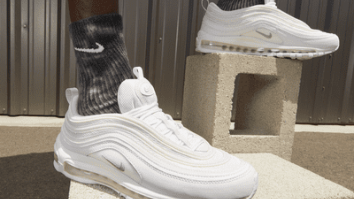 Air Max Day 2023 có gì? Điểm qua những mẫu giày của Nike Air Max đáng mua nhất 2023 Hinh anh 11: Air Max Day 2023 co gi? Diem qua nhung mau giay cua Nike Air Max dang mua nhat 2023