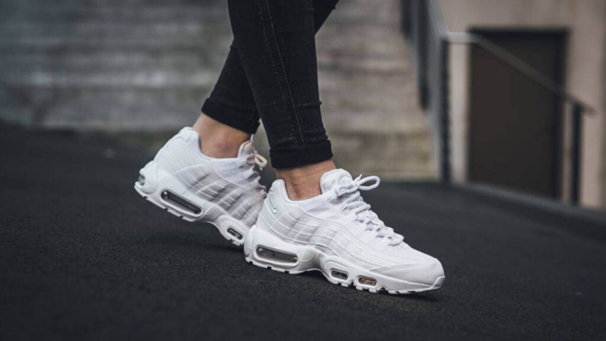 Air Max Day 2023 có gì? Điểm qua những mẫu giày của Nike Air Max đáng mua nhất 2023 Hinh anh 13: Air Max Day 2023 co gi? Diem qua nhung mau giay cua Nike Air Max dang mua nhat 2023