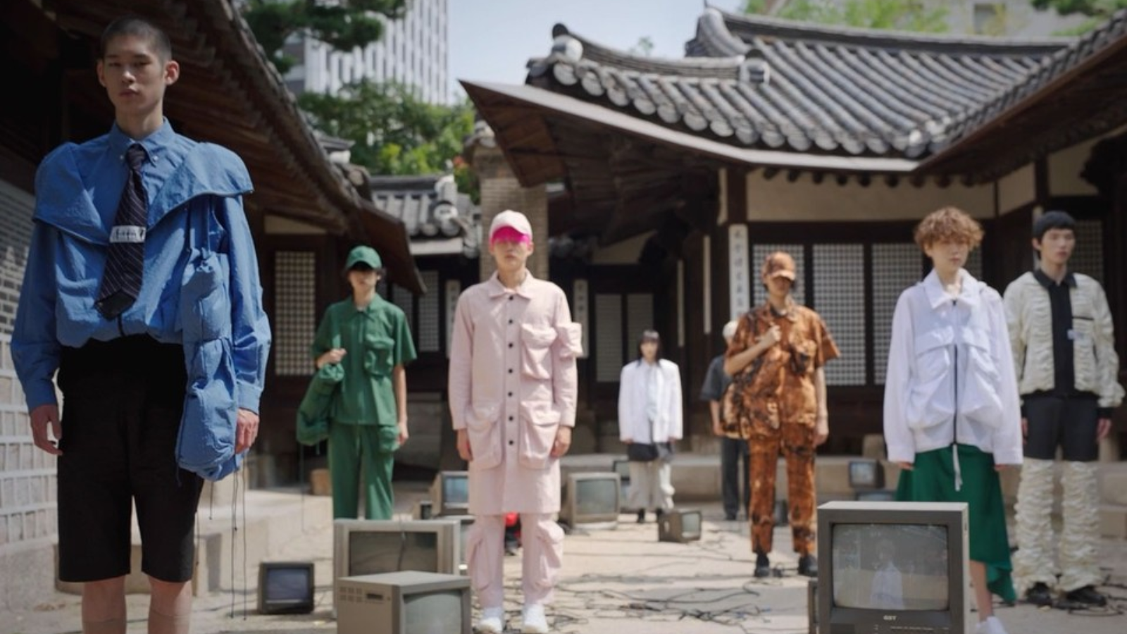 Lối đi riêng của các nhà thiết kế thời trang Seoul thế hệ tiếp theo Hinh anh 1: Loi di rieng cua cac nha thiet ke thoi trang Seoul the he tiep theo