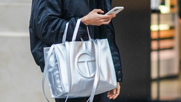 Telfar đã trở thành thương hiệu của một thế hệ như thế nào? Hinh anh 10: Telfar da tro thanh thuong hieu cua mot the he nhu the nao?