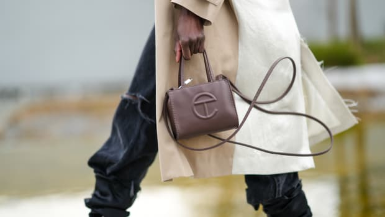 Telfar đã trở thành thương hiệu của một thế hệ như thế nào? Hinh anh 9: Telfar da tro thanh thuong hieu cua mot the he nhu the nao?