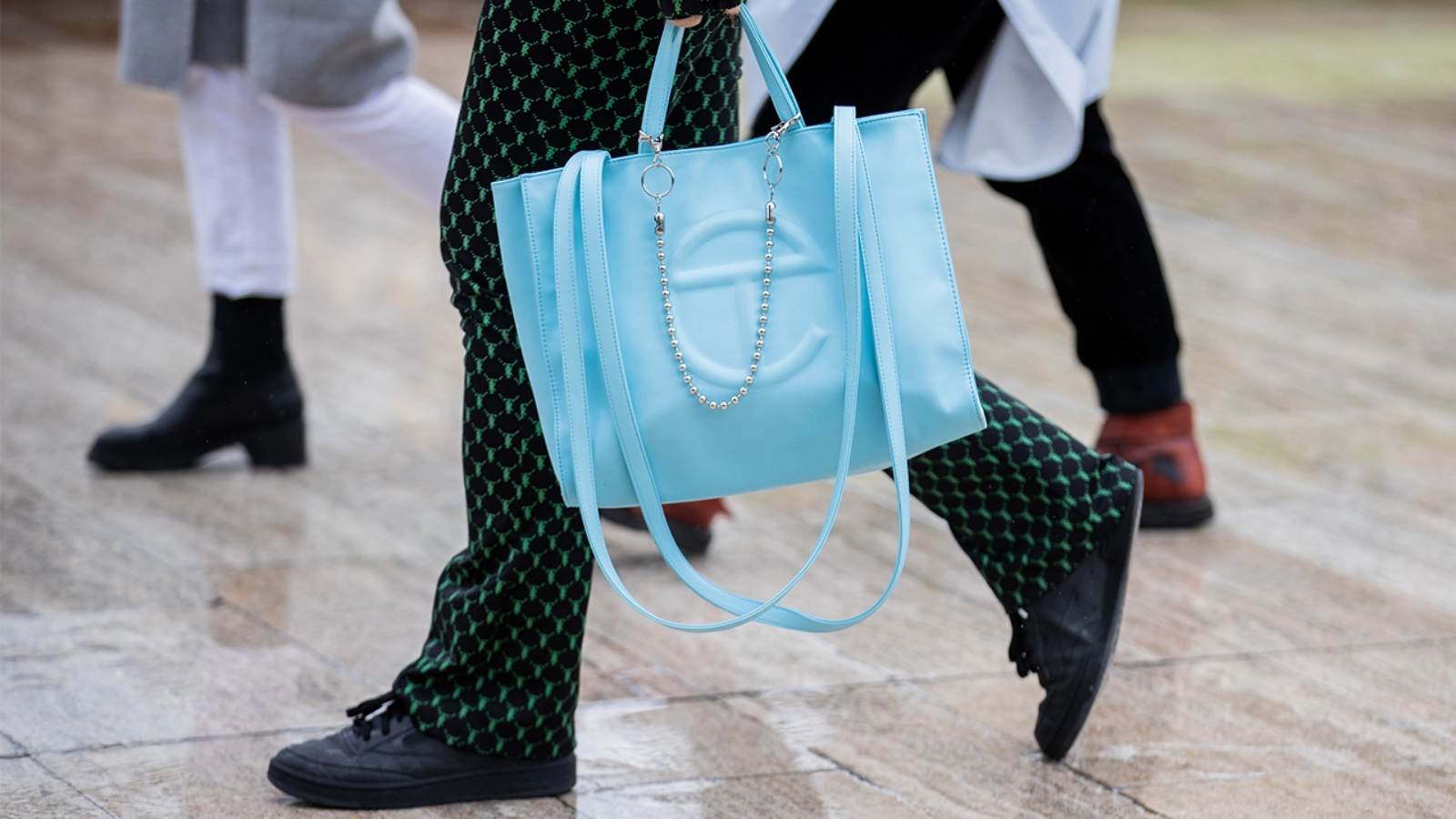 Telfar đã trở thành thương hiệu của một thế hệ như thế nào? Hinh anh 4: Telfar da tro thanh thuong hieu cua mot the he nhu the nao?