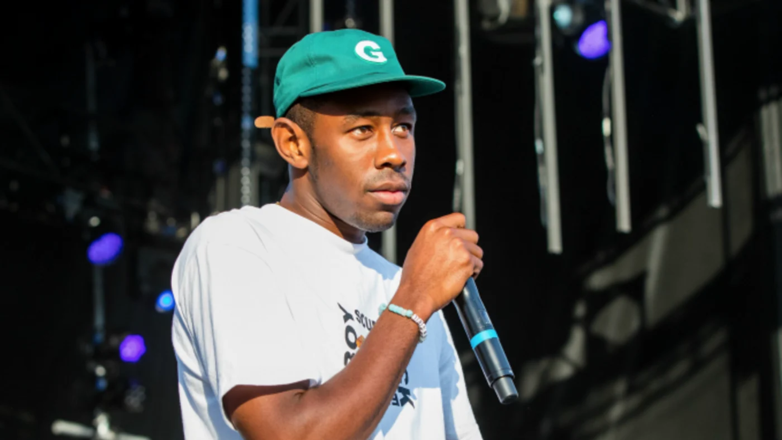 Ai là Rapper sở hữu đôi sneaker đỉnh nhất mọi thời đại? (Phần 1) Hinh anh 6: Ai la Rapper so huu doi sneaker dinh nhat moi thoi dai? (Phan 1)