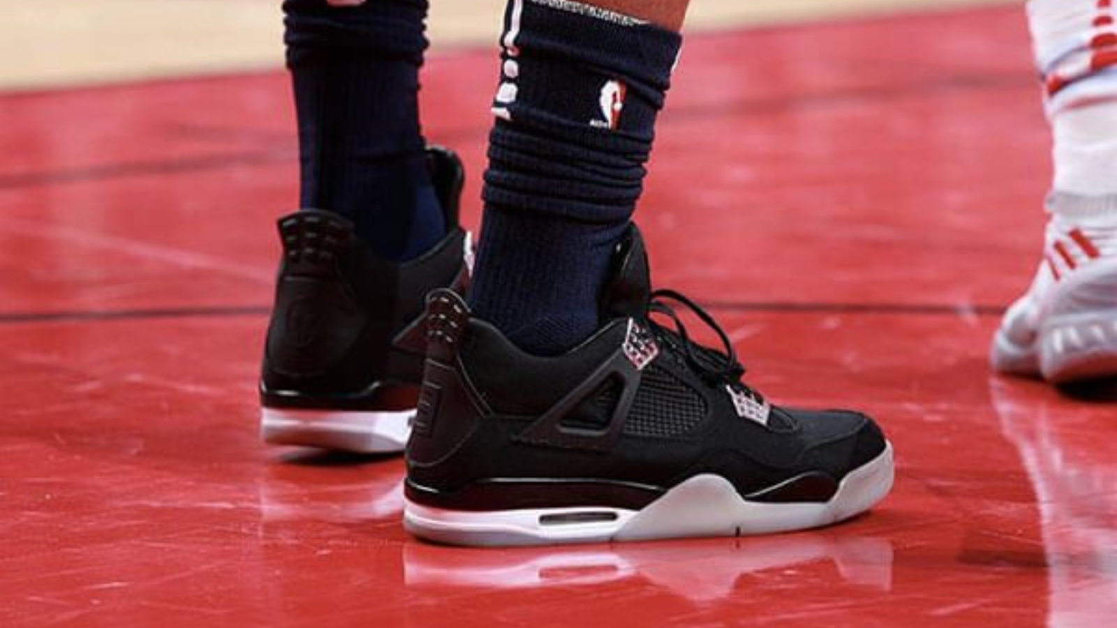 Chiêm ngưỡng 9 đôi Air Jordan mà mọi Sneakerhead nên sở hữu Hinh anh 9: Chiem nguong 9 doi Air Jordan ma moi Sneakerhead nen so huu