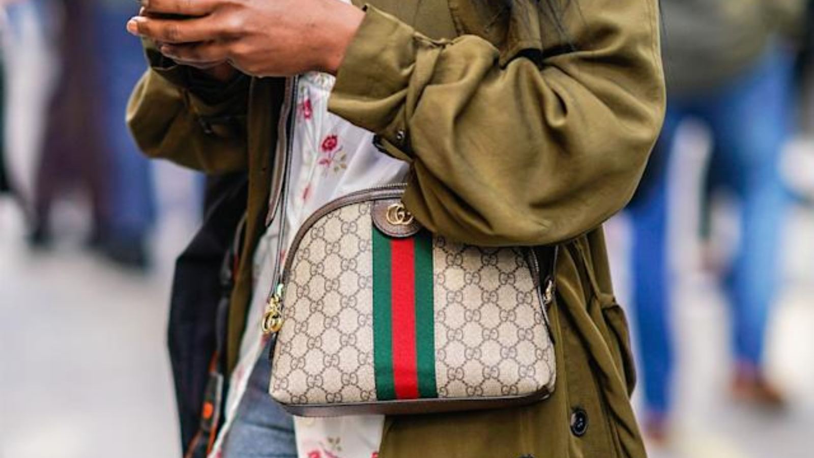 Những thương hiệu túi xách xa xỉ được yêu thích nhất hiện nay (Phần 1) Hinh anh 10: Nhung thuong hieu tui xach xa xi duoc yeu thich nhat hien nay (Phan 1)