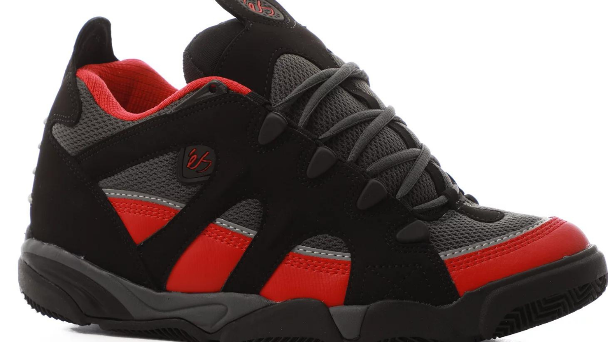 lich-su-va-y-nghia-ra-doi-cua-chnky-sneaker