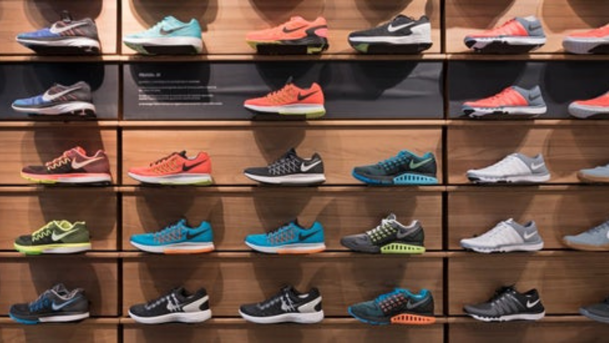 Nike đối diện nguy cơ không còn giày Made in Vietnam do Covid - 19 Hinh anh 3: Nike doi dien nguy co khong con giay Made in Vietnam do Covid - 19