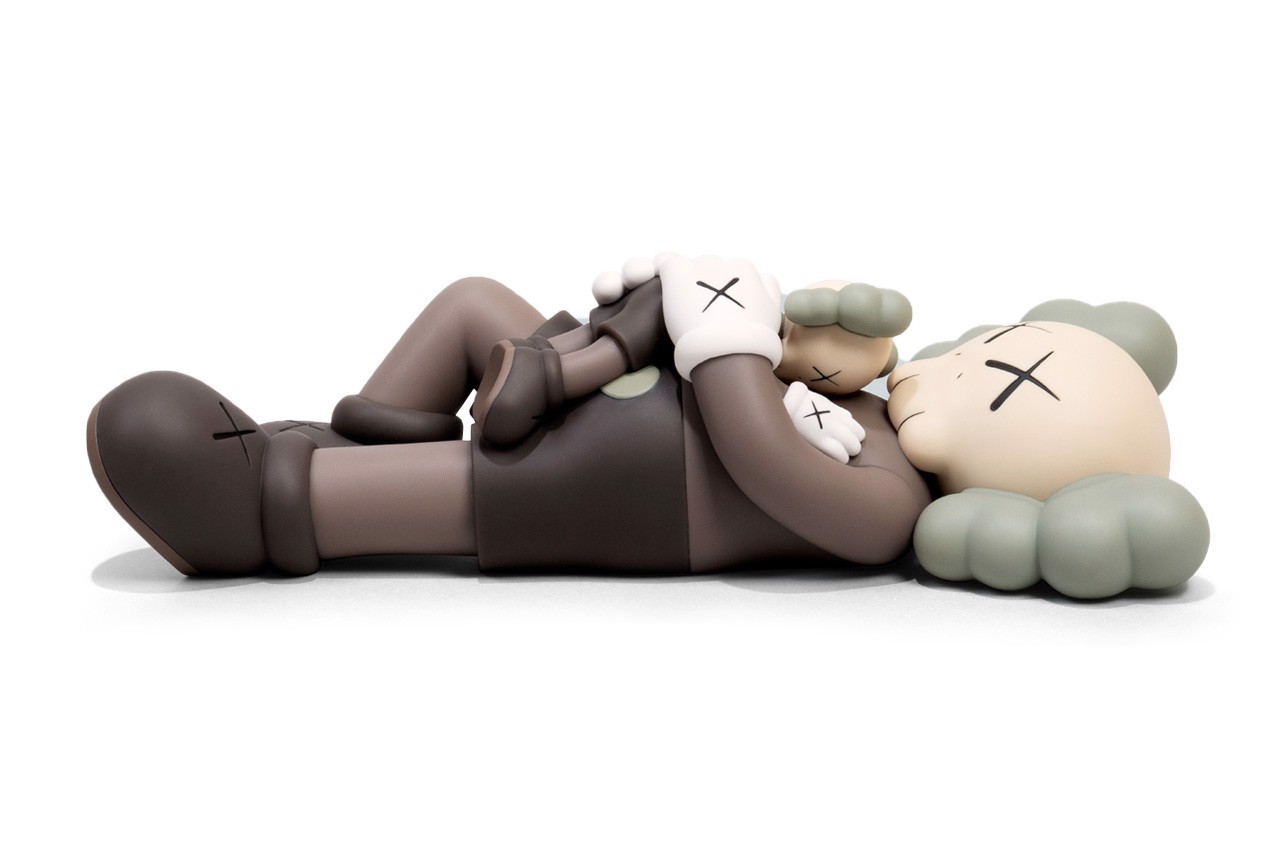 kaws-holiday-goi-ten-singapore-cho-diem-dung-chan-tiep-theo