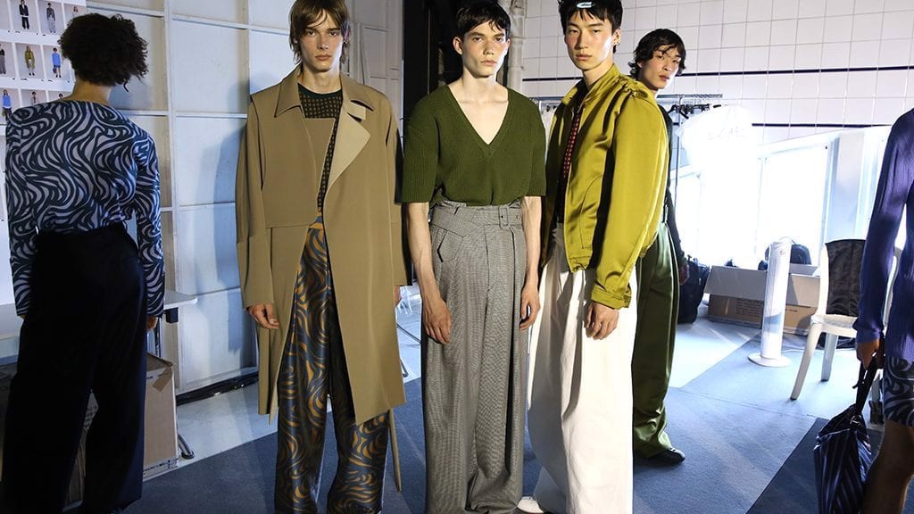 Những thương hiệu LocalBrand Hàn Quốc mà bạn cần phải biết để có những Outfit chất nhất Hinh anh 7: Nhung thuong hieu LocalBrand Han Quoc ma ban can phai biet de co nhung Outfit chat nhat