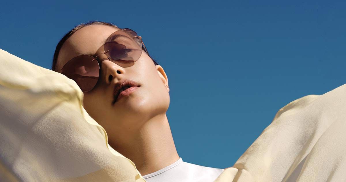 Hướng dẫn cách xem size kính và lựa chiếc kính hiệu hợp với khuôn mặt châu Á Hinh anh 2: Huong dan cach xem size kinh va lua chiec kinh hieu hop voi khuon mat chau A