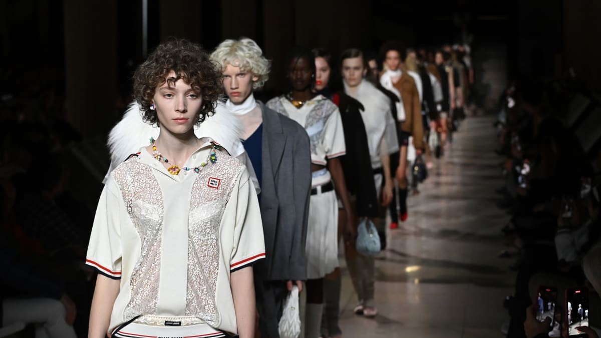 31 thương hiệu quần áo cao cấp của Ý mà bạn nên biết (Phần 3) Hinh anh 11: 31 thuong hieu quan ao cao cap cua Y ma ban nen biet (Phan 3)