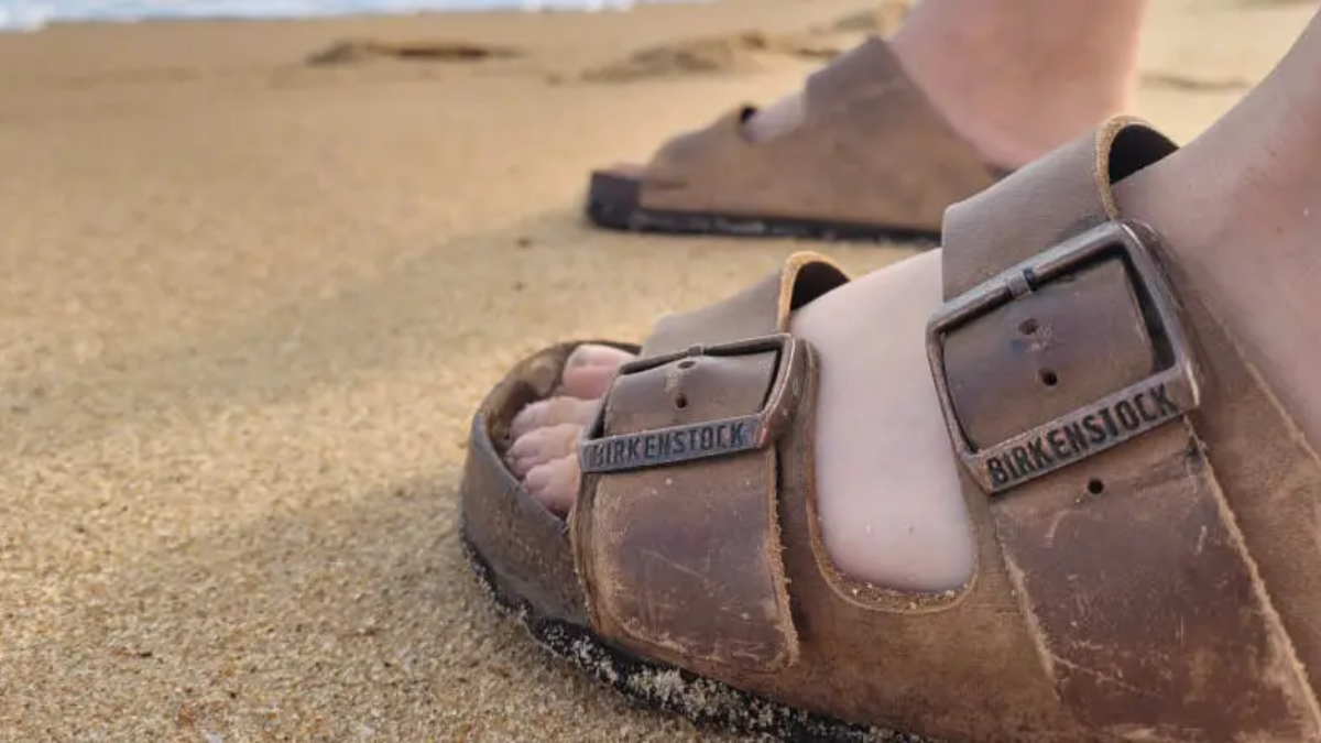 Câu chuyện và cách tạo ra 1 đôi dép của Birkenstock Hinh anh 9: Cau chuyen va cach tao ra 1 doi dep cua Birkenstock