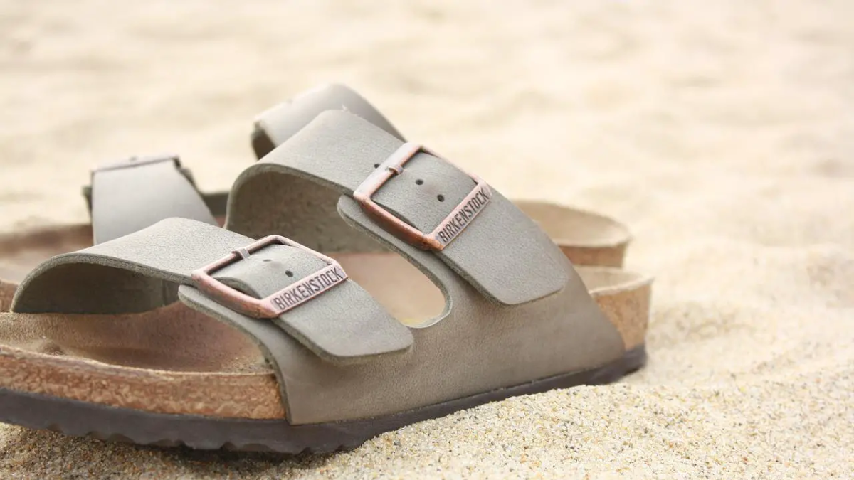 Câu chuyện và cách tạo ra 1 đôi dép của Birkenstock Hinh anh 12: Cau chuyen va cach tao ra 1 doi dep cua Birkenstock