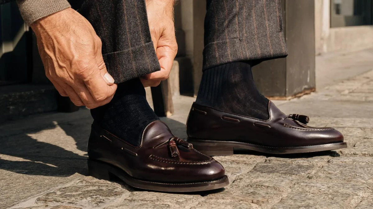 Loafer là gì, có những dáng Loafer phổ biến nào và cách thức phân biệt Hinh anh 5: Loafer la gi, co nhung dang Loafer pho bien nao va cach thuc phan biet