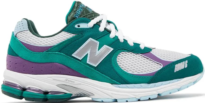 Giày New Balance 2002R 'There Back Yard Legends' M2002RUT