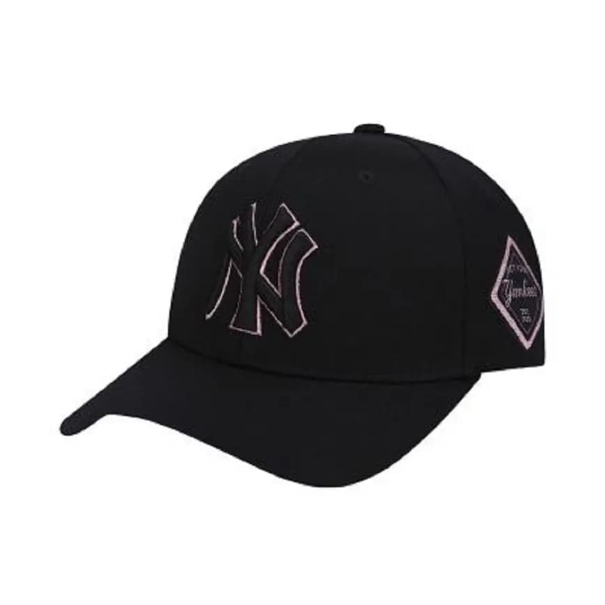 Mũ MLB Diamond Curve NY Yankees Brown 32CP85011-50Q Mũ MLB Diamond Curve NY Yankees Brown 32CP85011-50Q