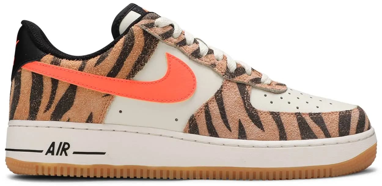 Giày Nike Air Force 1 Low Premium 'Daktari Stripes' DJ6192-100