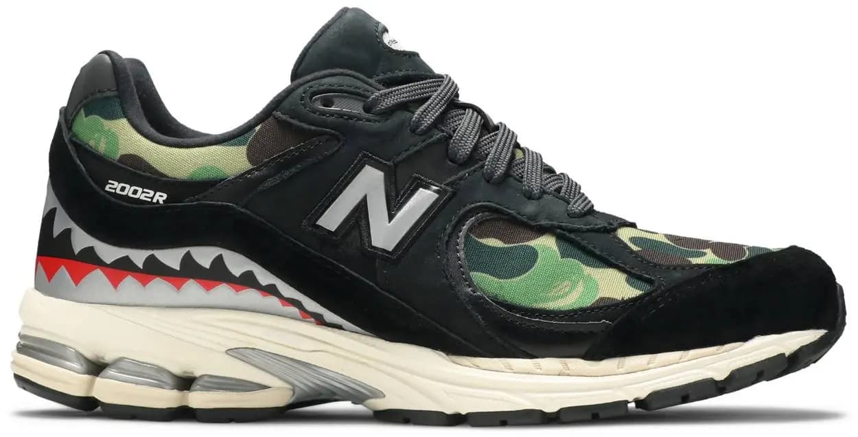 Giày New Balance BAPE x 2002R 'Apes Together Strong Black Camo' M2002RBF