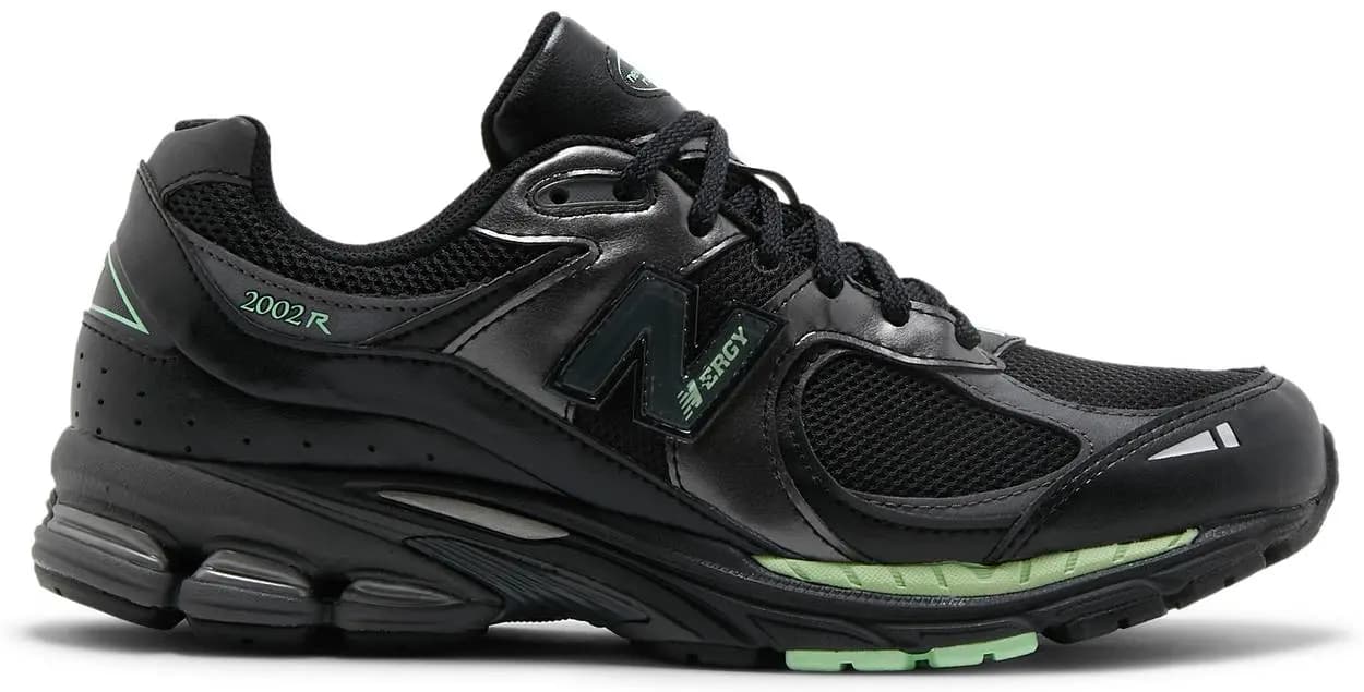 Giày New Balance 2002R 'Black Green' M2002RLD