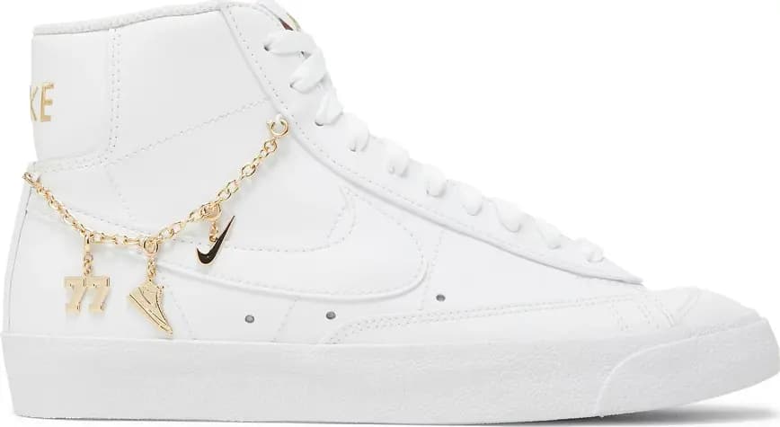 Giày Nike Wmns Blazer Mid '77 LX 'Lucky Charms White' DM0850-100
