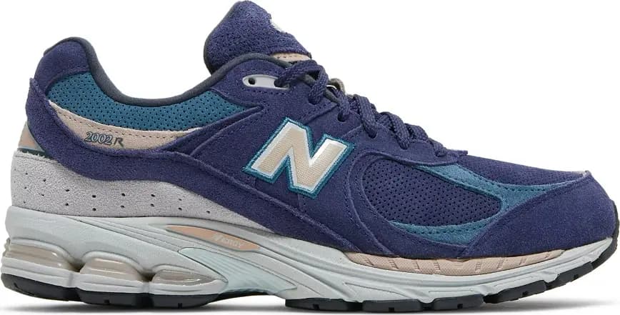 Giày New Balance 2002R 'Night Tide' M2002RWC