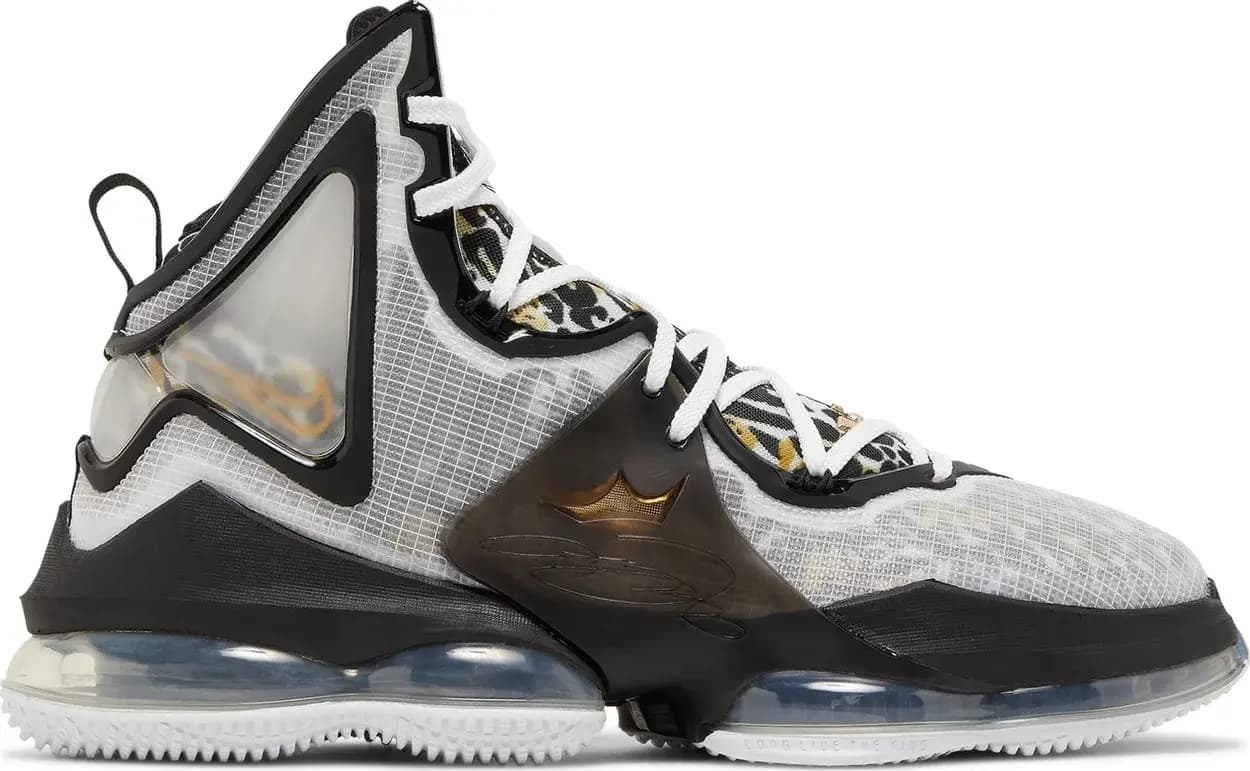 Giày Nike LeBron XIX 'Royalty' CZ0203-100